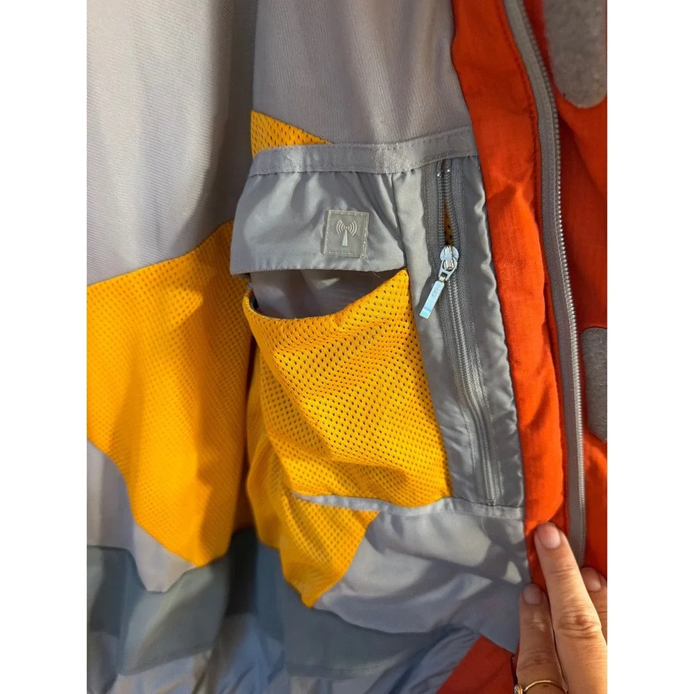 Helly Hansen conquer elements
